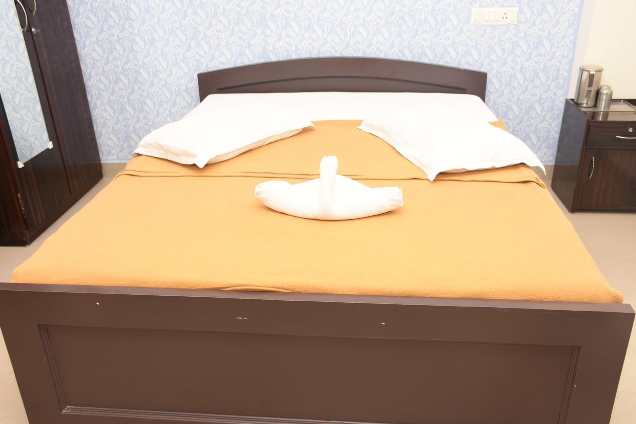 Отель Star Msr Residency Perambalur Экстерьер фото