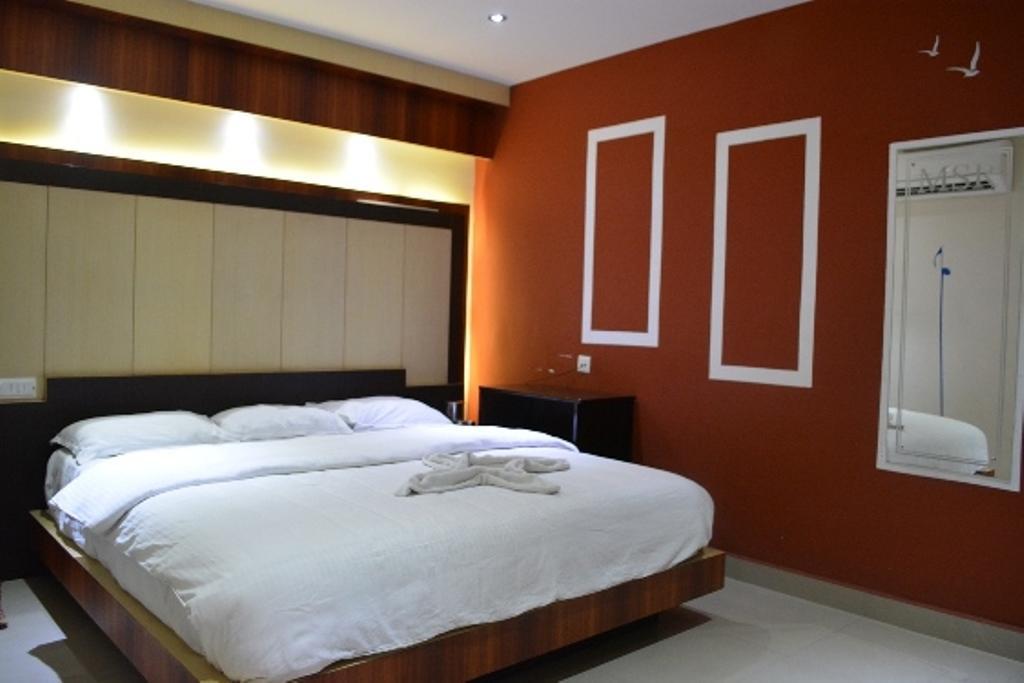 Отель Star Msr Residency Perambalur Экстерьер фото